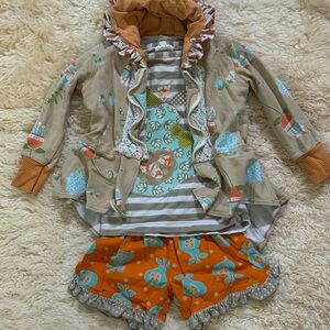 Persnickety Orange and Cream Striped Set